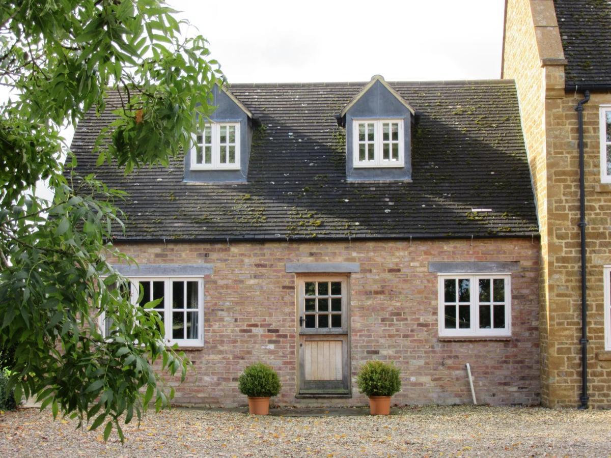 Bed and Breakfast Weston Hill Farm Moreton Pinkney Екстер'єр фото