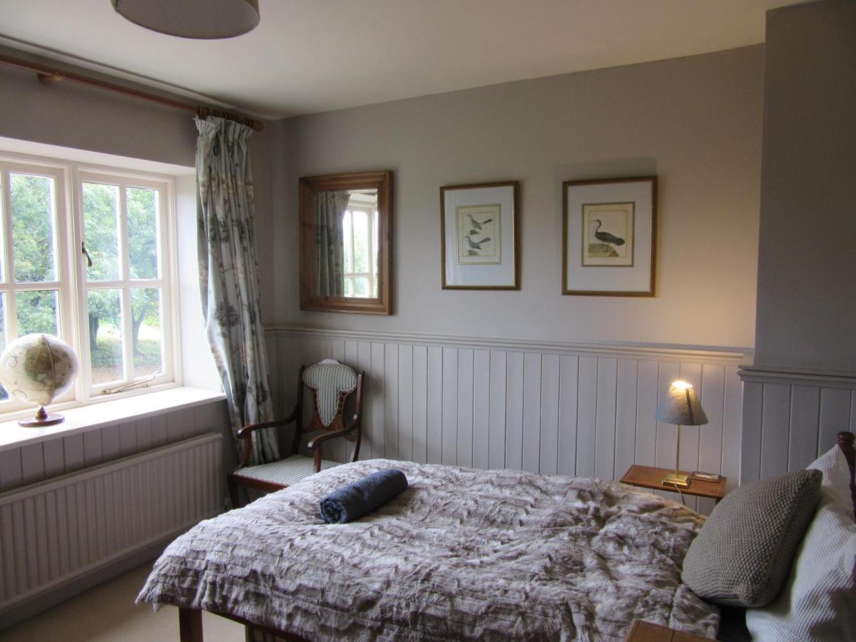 Bed and Breakfast Weston Hill Farm Moreton Pinkney Екстер'єр фото