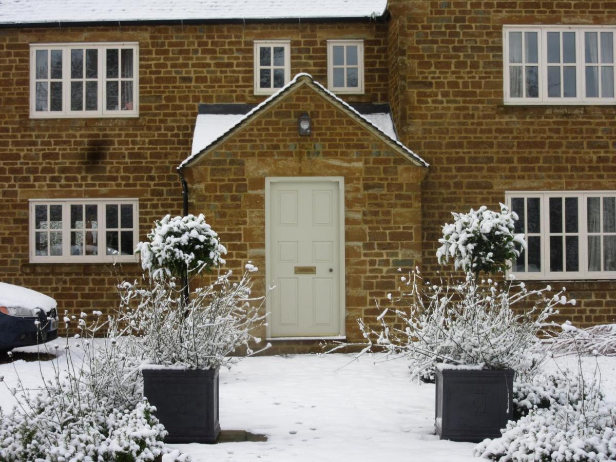 Bed and Breakfast Weston Hill Farm Moreton Pinkney Екстер'єр фото